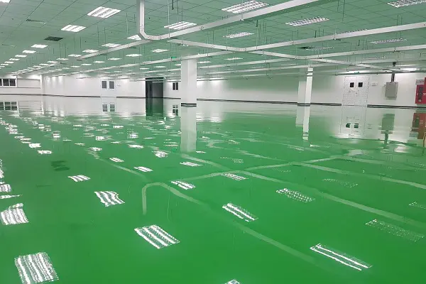 Thi công sơn sàn epoxy tại Bình Định – chống axit hiệu quả, bền bỉ với thời gian