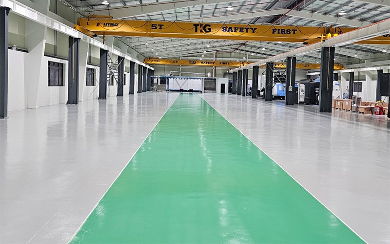 Lưu ý đổ bê tông khi thi công sơn sàn epoxy Bình Dương đảm bảo thẩm mỹ
